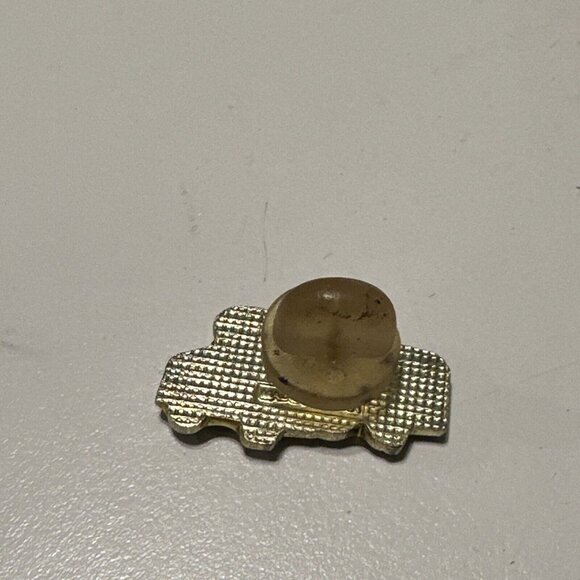 VINTAGE Enamel Yellow SCHOOL BUS PIN Brooch Driver Crossing Guard - Picture 3 of 4